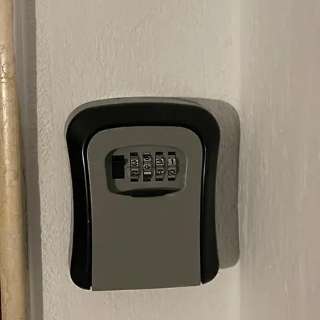 Prickly Pear Corner ティラナ